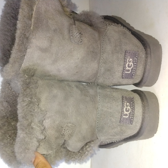 UGG BOOTS CORTAS - Picture 3 of 10
